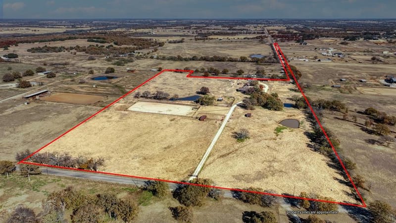 7690 County Road 417, Stephenville TX 76401 - Photo 28