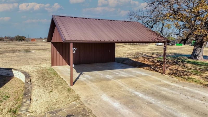 7690 County Road 417, Stephenville TX 76401 - Photo 15