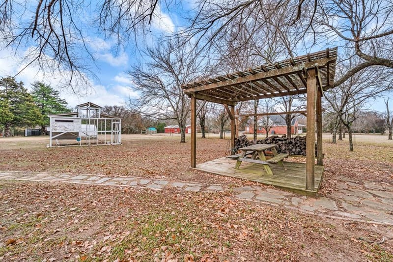 10471 Holly Creek Road, Terrell TX 75160 - Photo 35