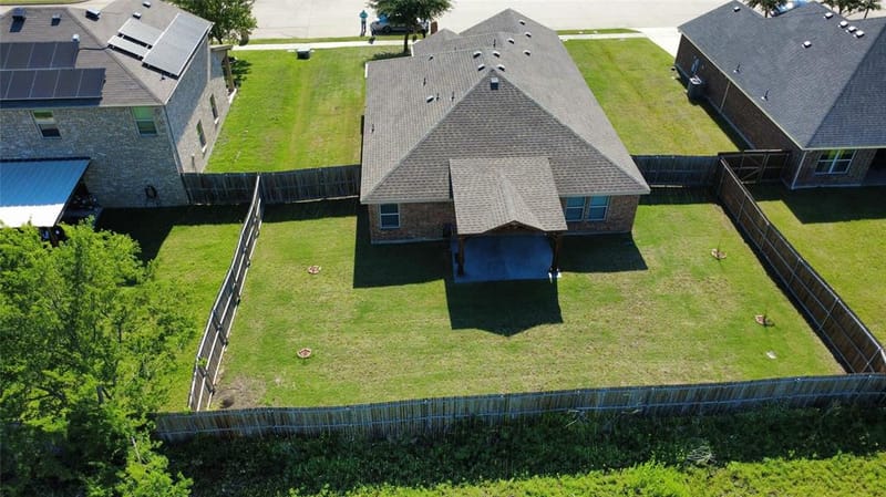 1401 N Houston Street, Royse City TX 75189 - Photo 27