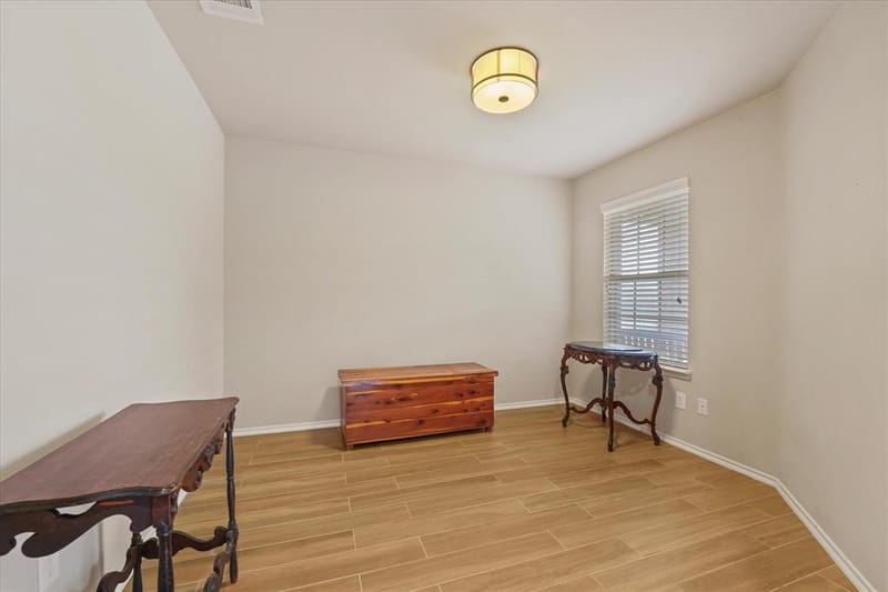 1401 N Houston Street, Royse City TX 75189 - Photo 14