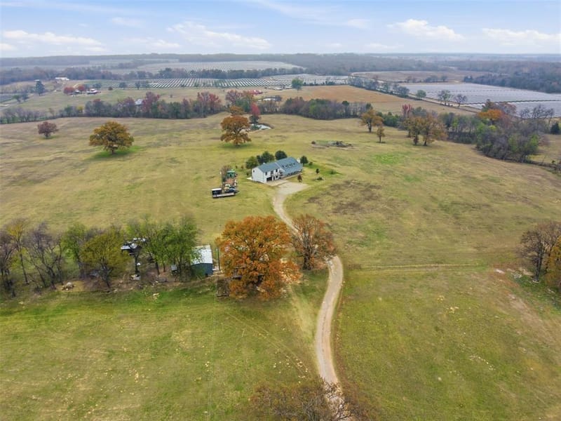 8919 County Rd. 2310, Sulphur Springs TX 75482 - Photo 3
