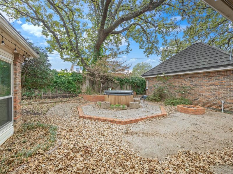 2004 Misty Creek Drive, Arlington TX 76017 - Photo 32