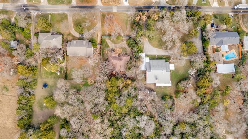 3014 Gladiolus Lane, Dallas TX 75233 - Photo 9