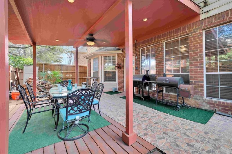 9352 Riverwalk Lane, Irving TX 75063 - Photo 15