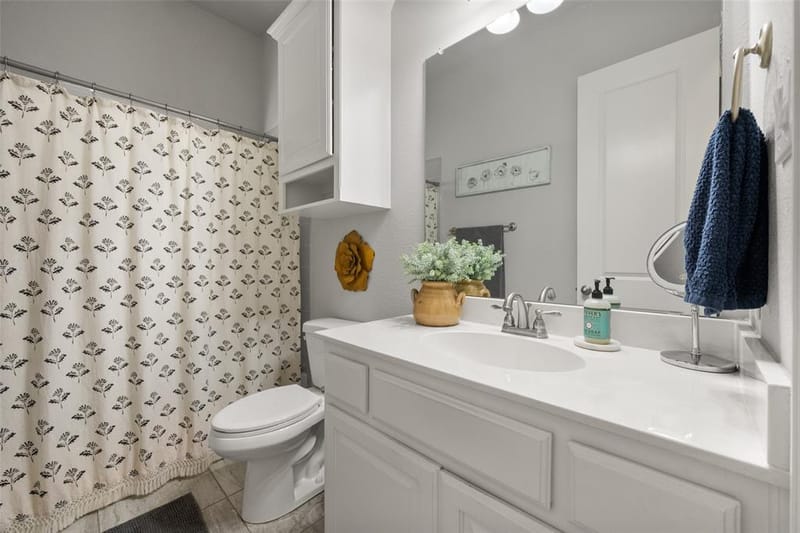 1921 Middleton Drive, Mansfield TX 76063 - Photo 9