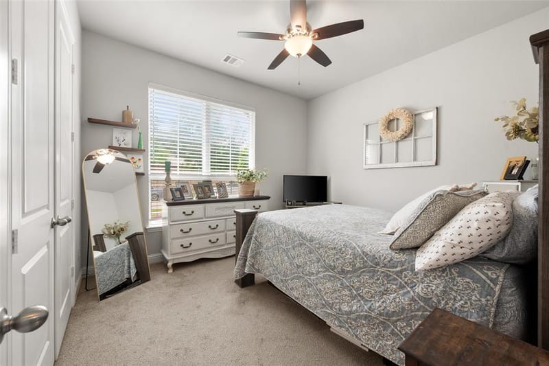 1921 Middleton Drive, Mansfield TX 76063 - Photo 8