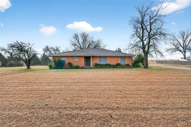 3928 W Houston Street, Sherman TX 75092