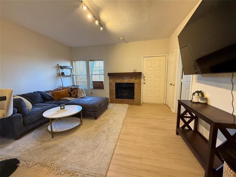 5757 E University Boulevard # 22R, Dallas TX 75206 - Photo 13