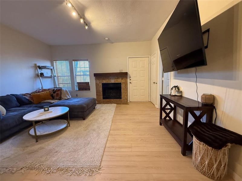 5757 E University Boulevard # 22R, Dallas TX 75206 - Photo 20