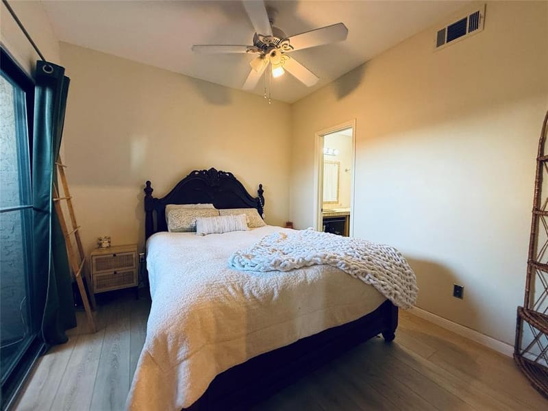 5757 E University Boulevard # 22R, Dallas TX 75206 - Photo 8