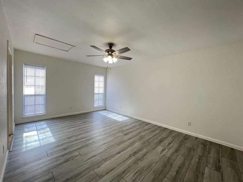 509 Chestnut Drive, Grand Prairie TX 75052 - Photo 8