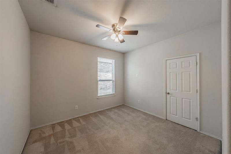 321 Mariscal Place, Fort Worth TX 76131 - Photo 17
