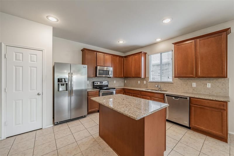 321 Mariscal Place, Fort Worth TX 76131 - Photo 24