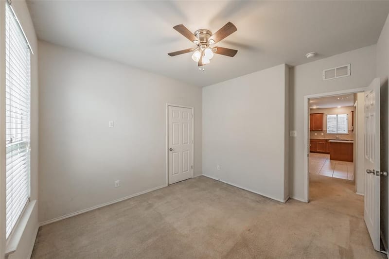 321 Mariscal Place, Fort Worth TX 76131 - Photo 18