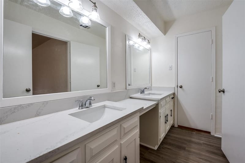 1902 Pat Ln, Carrollton TX 75006 - Photo 10