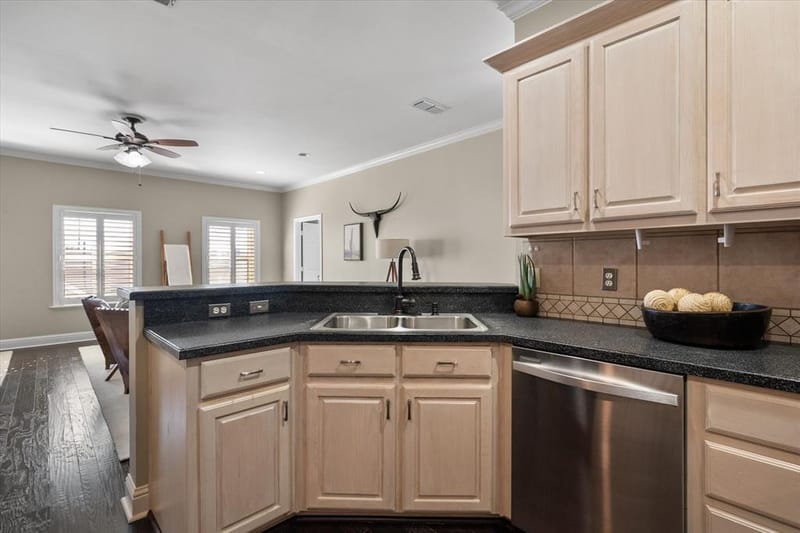 603 W 6th Avenue # 203, Corsicana TX 75110 - Photo 26