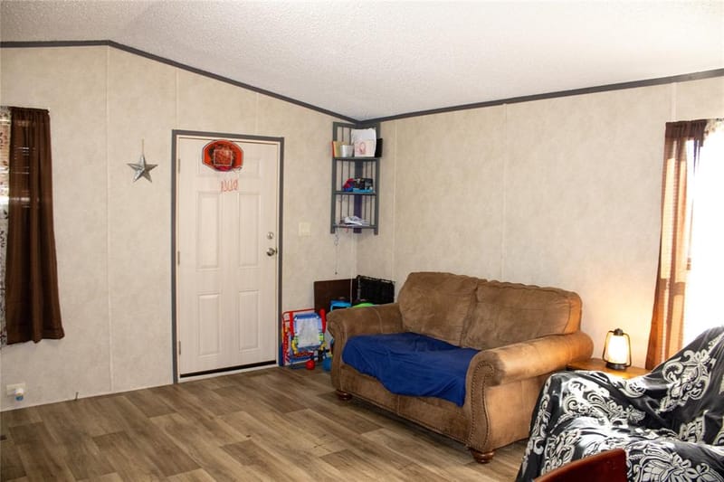 145 Firefly Drive, Springtown TX 76082 - Photo 7