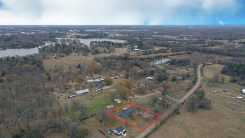 800 CR 1030, Mount Pleasant TX 75455 - Photo 2