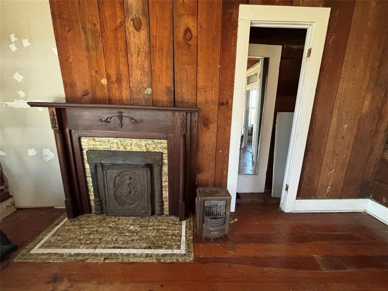 725 W 10th Street, Bonham TX 75418 - Photo 13