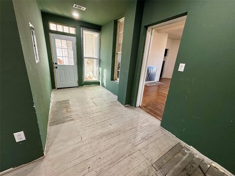 725 W 10th Street, Bonham TX 75418 - Photo 15