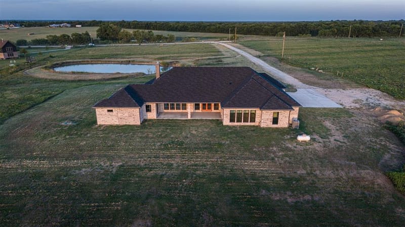4112 County Road 1098, Celeste TX 75423 - Photo 38