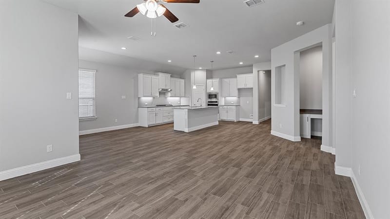 11305 ORCHARD Lane, Justin TX 76247 - Photo 10