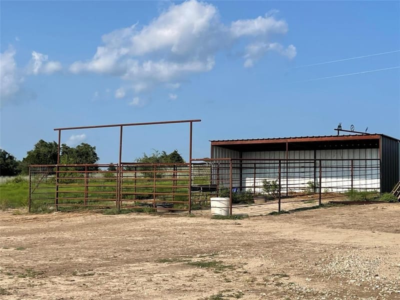 4565 County Road 140, Stephenville TX 76401 - Photo 6