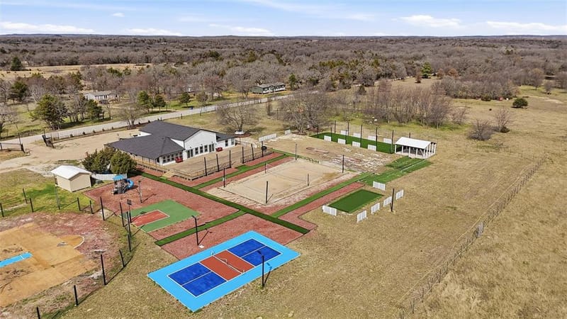 550 County Road 297, Gainesville TX 76240 - Photo 29