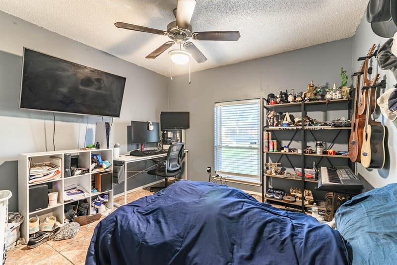 2108 Warwick Drive, Arlington TX 76015 - Photo 12