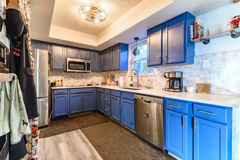 2108 Warwick Drive, Arlington TX 76015 - Photo 7