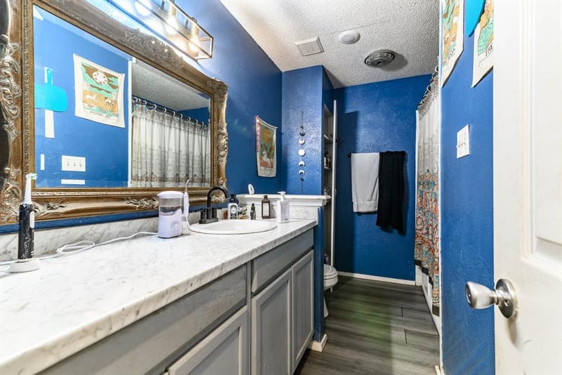 2108 Warwick Drive, Arlington TX 76015 - Photo 14