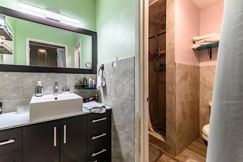 2108 Warwick Drive, Arlington TX 76015 - Photo 11