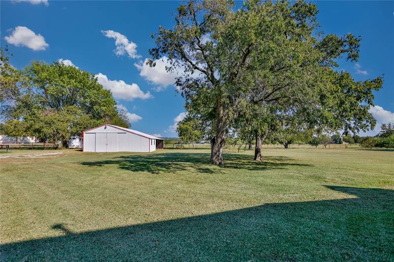 476 County Road 260, Gainesville TX 76240 - Photo 13