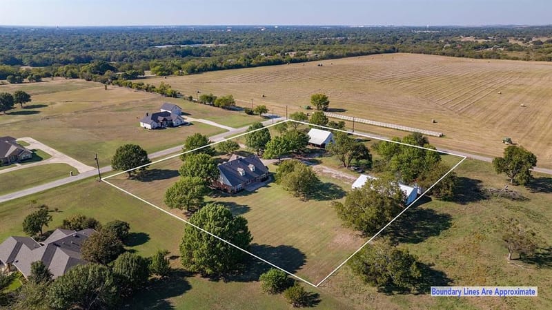 476 County Road 260, Gainesville TX 76240 - Photo 5
