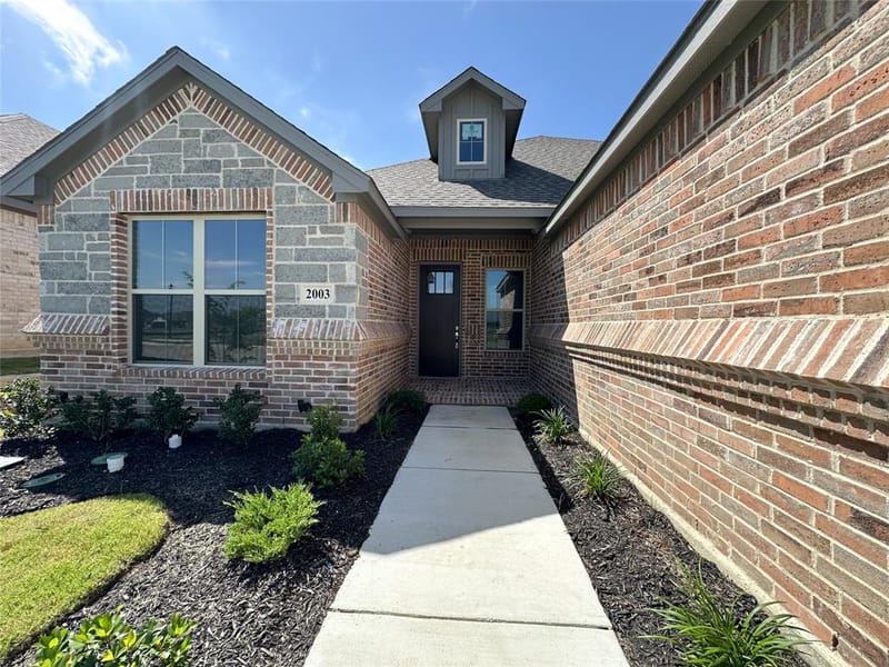2003 Belle Lagos Lane, Cleburne TX 76033 - Photo 4