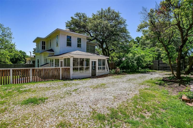 708 S Waco Street, Weatherford TX 76086 - Photo 33