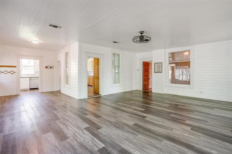 708 S Waco Street, Weatherford TX 76086 - Photo 19