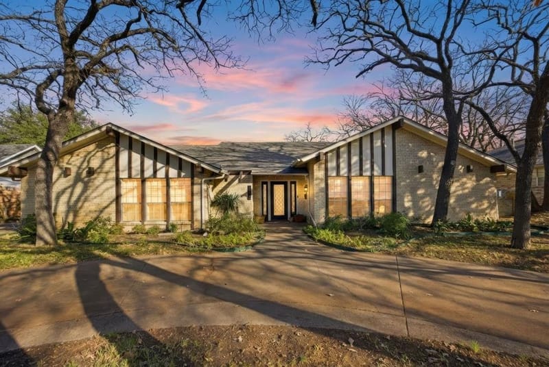 1620 Oak Meadow Drive, Irving TX 75061