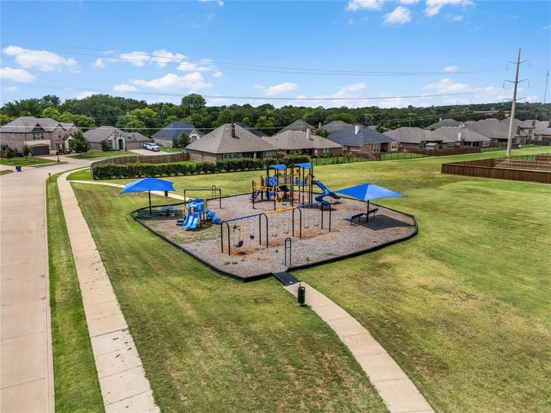 1441 Grassy Meadows Drive, Burleson TX 76058 - Photo 32