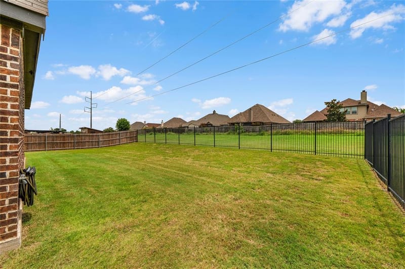 1441 Grassy Meadows Drive, Burleson TX 76058 - Photo 37