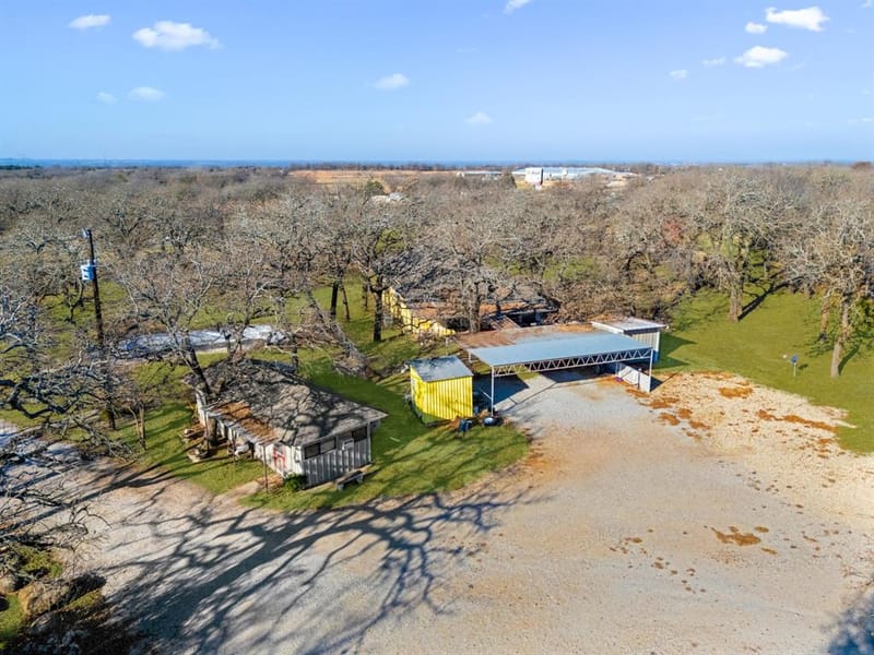 114 Private Road 2387, Alvord TX 76225 - Photo 7