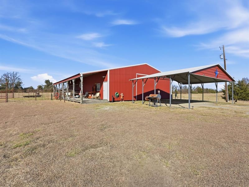 643 CR 2992, Windom TX 75492 - Photo 7