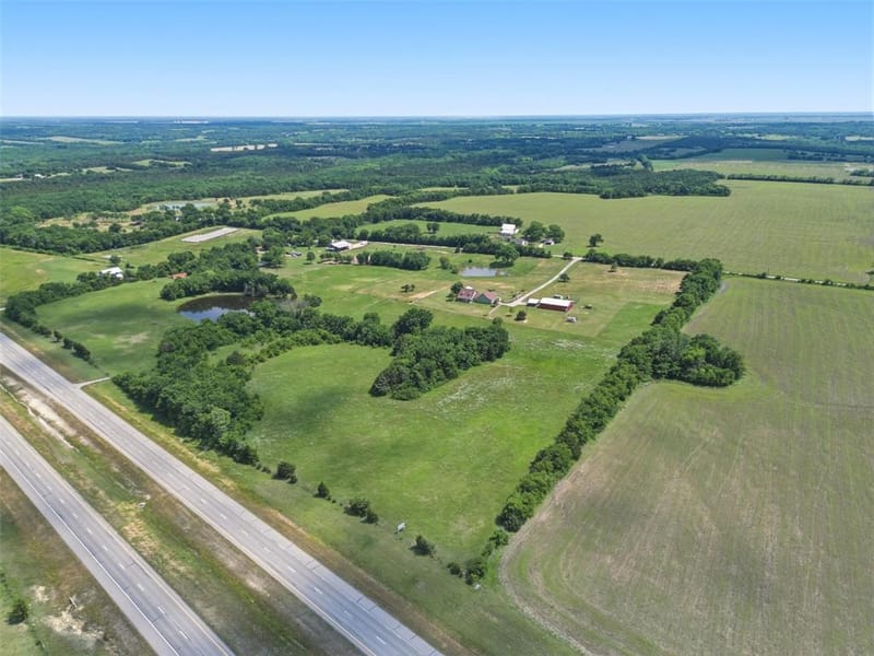643 CR 2992, Windom TX 75492 - Photo 10