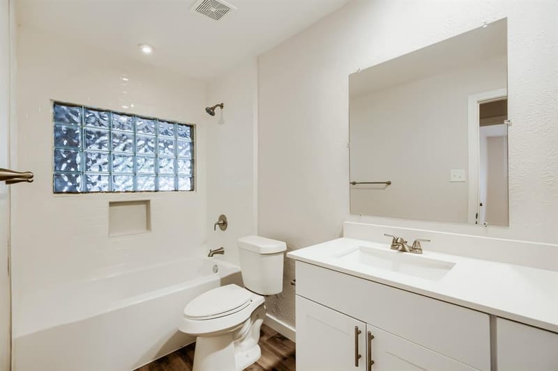8026 Westover Drive, Dallas TX 75231 - Photo 21