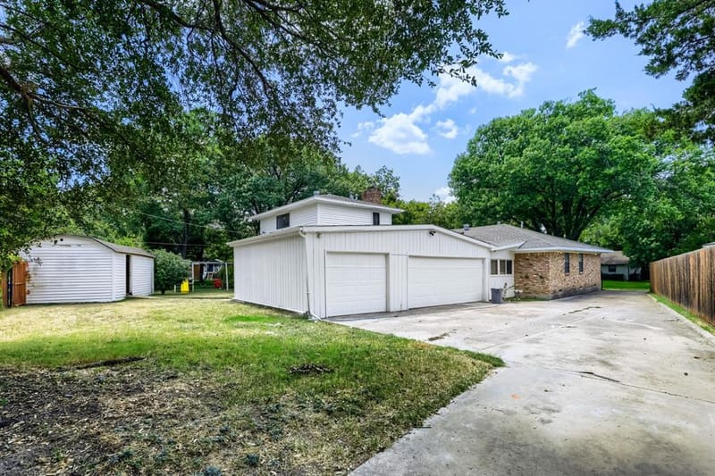10860 Waterbridge Circle, Dallas TX 75218 - Photo 26