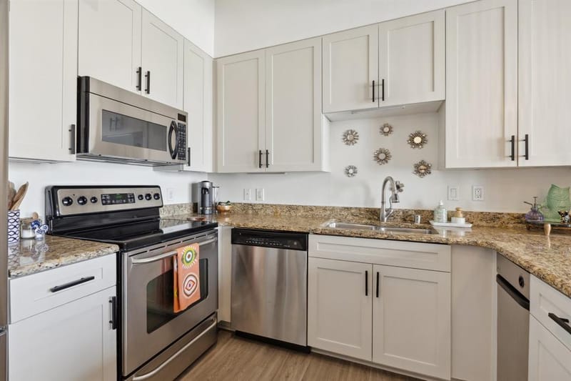3225 Turtle Creek Boulevard # 611, Dallas TX 75219 - Photo 10