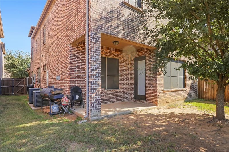 3813 S Brookridge Court, Bedford TX 76021 - Photo 27