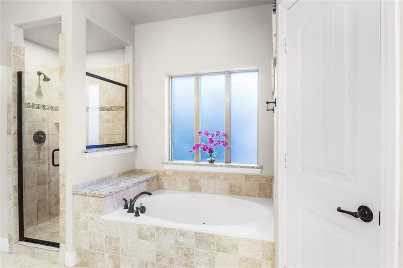 3813 S Brookridge Court, Bedford TX 76021 - Photo 17