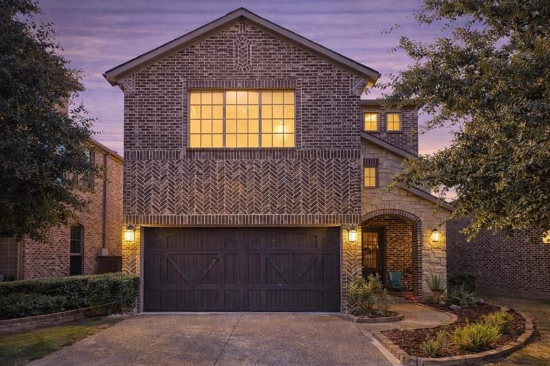 3813 S Brookridge Court, Bedford TX 76021